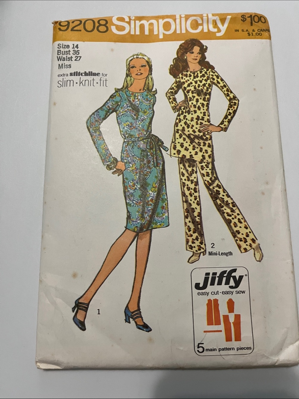 Vintage Simplicity Women's Sewing Pattern Uncut and Never Used